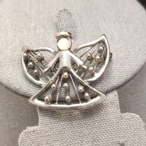 Angel Pin